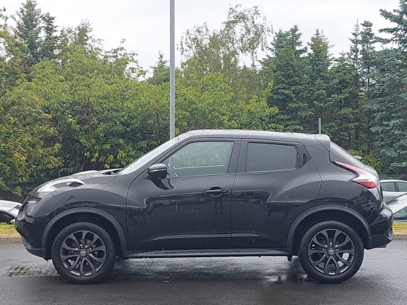 Nissan Juke 1.6 Tekna Xtronic Black #4