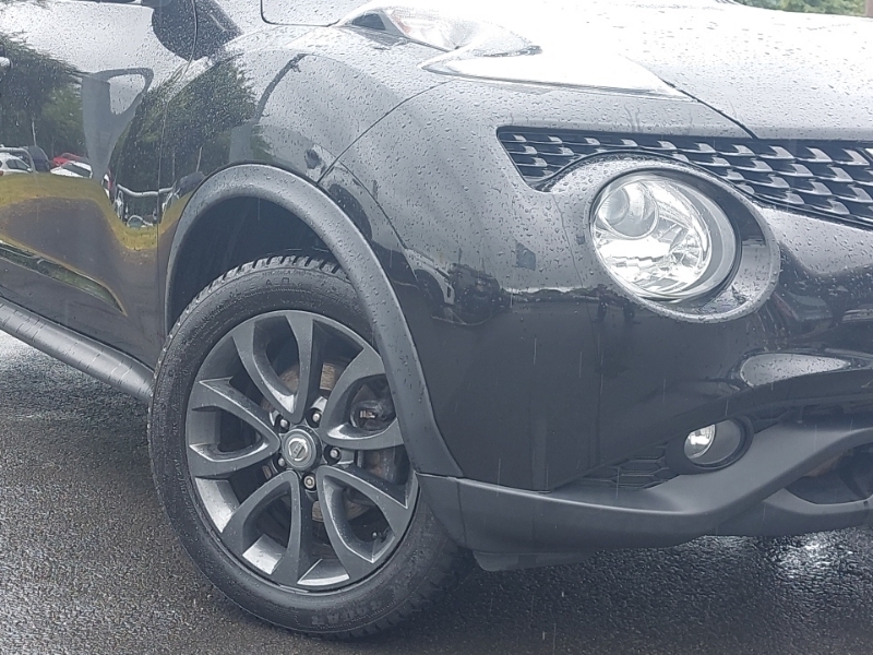 Nissan Juke Tekna Xtronic Yellow #20