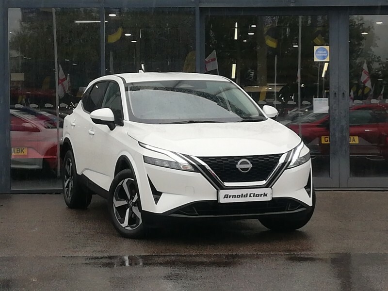 Nissan Qashqai 1.3 Dig-t Mh N-connecta White