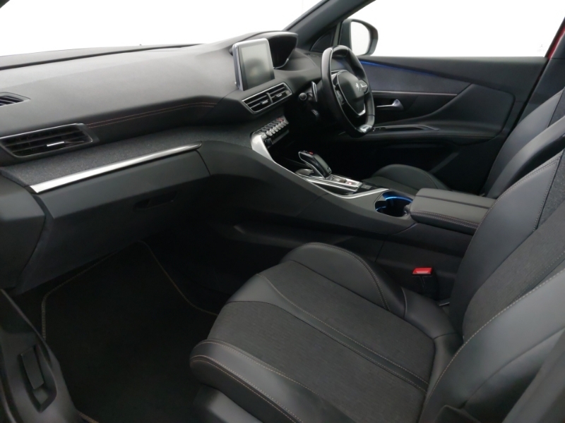 Peugeot 3008 1.5 Bluehdi Gt Line Eat8 Red #5