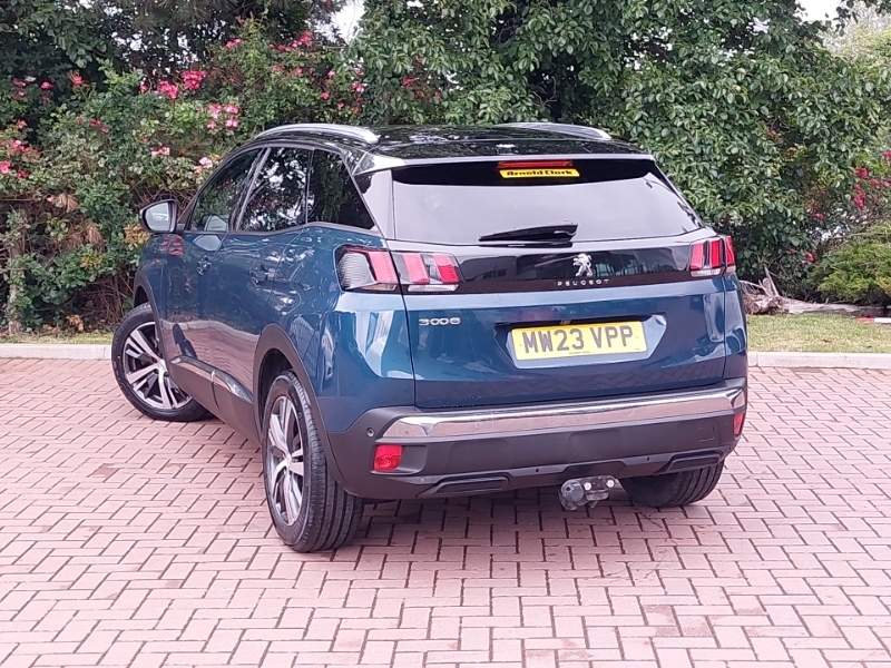 Peugeot 3008 1.5 Bluehdi Allure Premium Eat8 Blue #2