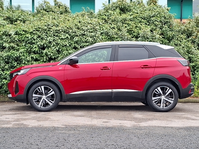 Peugeot 3008 1.2 Puretech Gt Eat8 Red #4