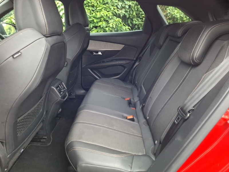 Peugeot 3008 1.2 Puretech Gt Eat8 Red #6