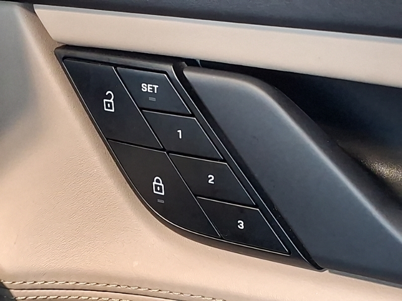 Porsche Taycan Automatic Silver #15