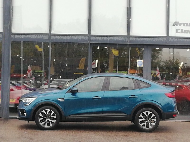 Renault Arkana 1.3 Mild Hybrid 140 Evolution Edc Blue #3