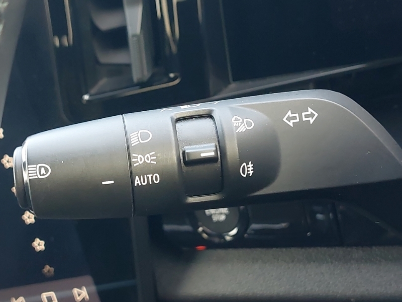 Renault Austral 1.2 E-tech Techno Esprit... 2023 73 White #18