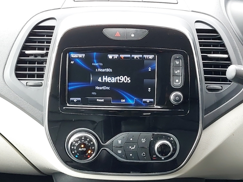 Renault Captur Gt Line Tce Black #10