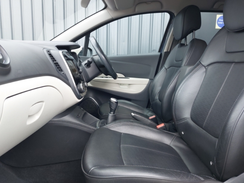Renault Captur 0.9 Tce 90 Gt Line Blue #5