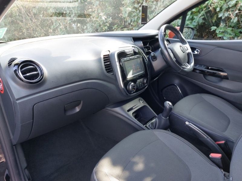 Renault Captur 0.9 Tce 90 Dynamique S Nav Black #5