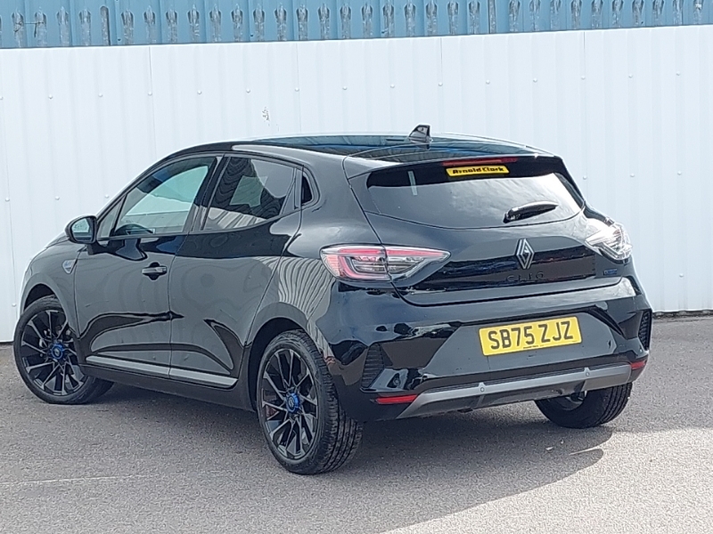Renault Clio 1.6 E-tech Full Hybrid 145 Esprit Alpine Black #2
