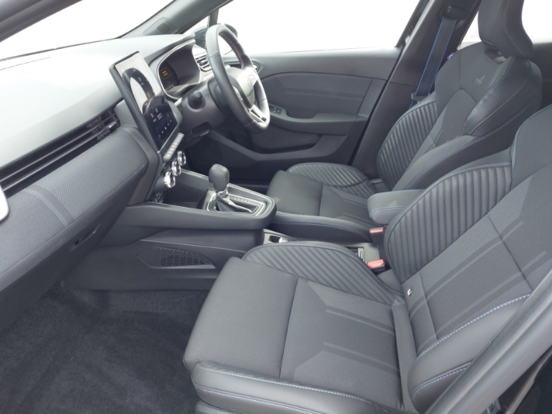 Renault Clio 1.6 E-tech Full Hybrid 145 Esprit Alpine Black #5
