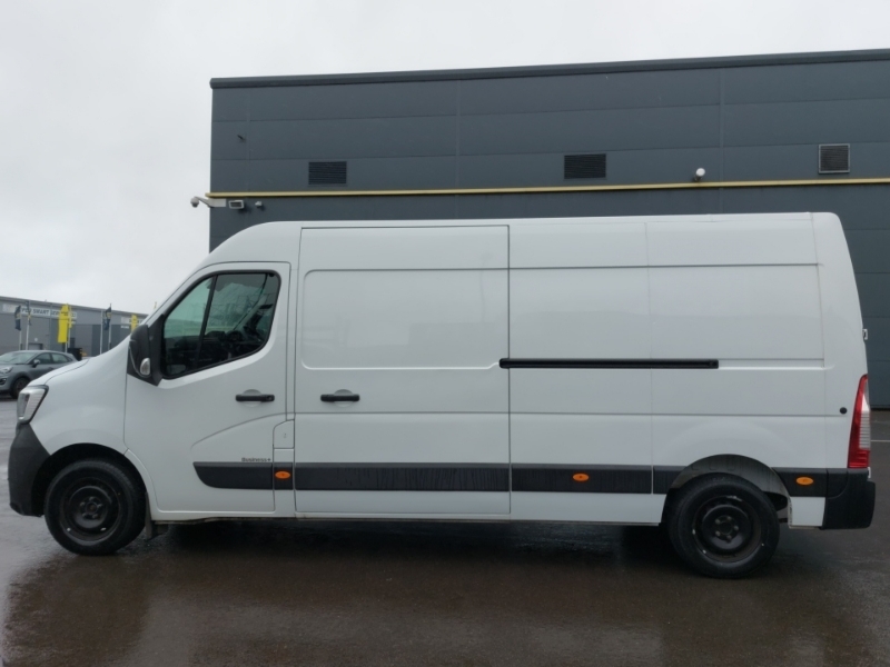Renault Master Lm35dci 135 Business Medium Roof Van White #4