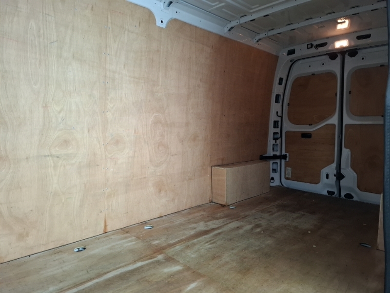 Renault Master Lm35 Blue Dci 130 Advance Medium Roof Van White #6