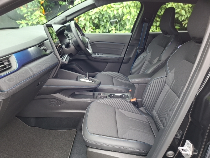 Renault Symbioz 1.8 E-tech Fhev 160 Techno Esprit Alpine Black #5