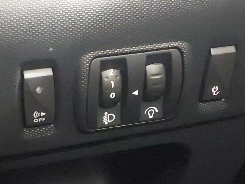 Renault Zoe Dynamique Nav Red #17
