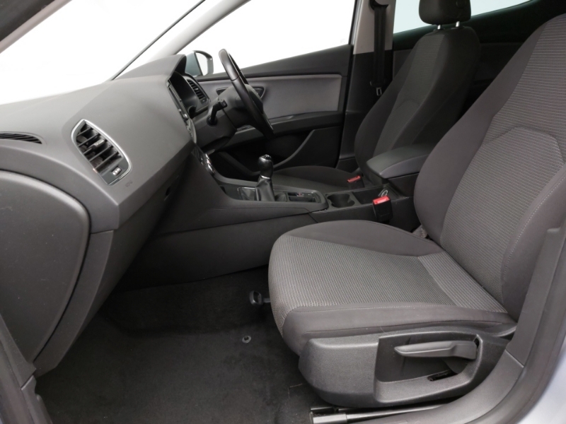Seat Leon 1.5 Tsi Evo Se Dynamic Ez YF69EPO Silver #5