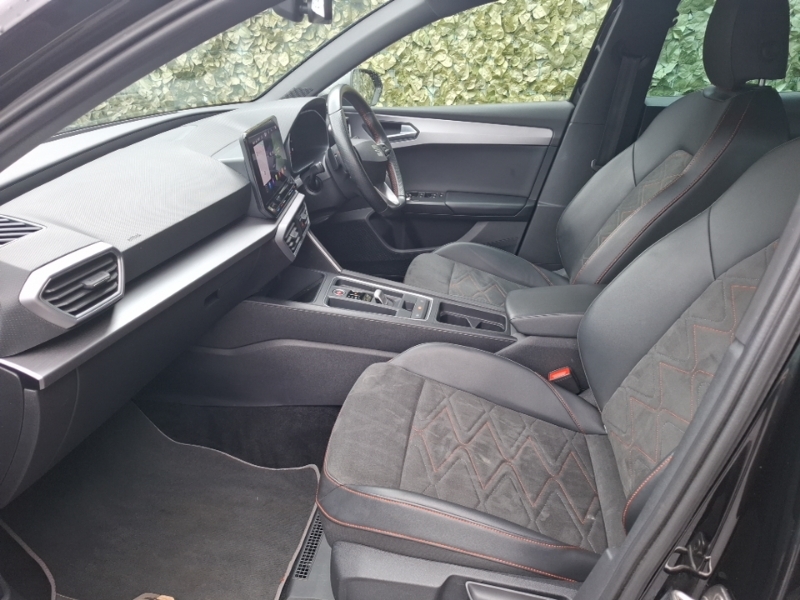 Seat Leon 1.5 Etsi 150 Fr Sport Dsg Black #5