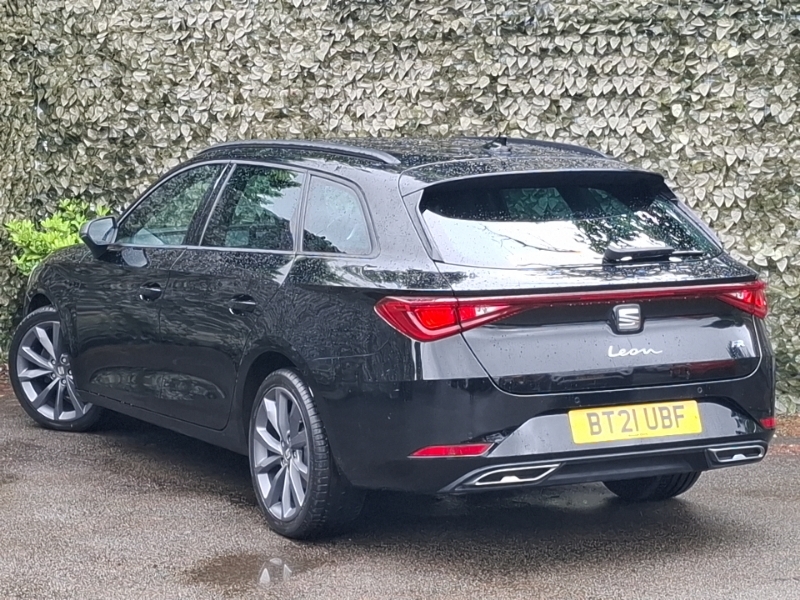 Seat Leon 1.5 Etsi 150 Fr Sport Dsg Black #2