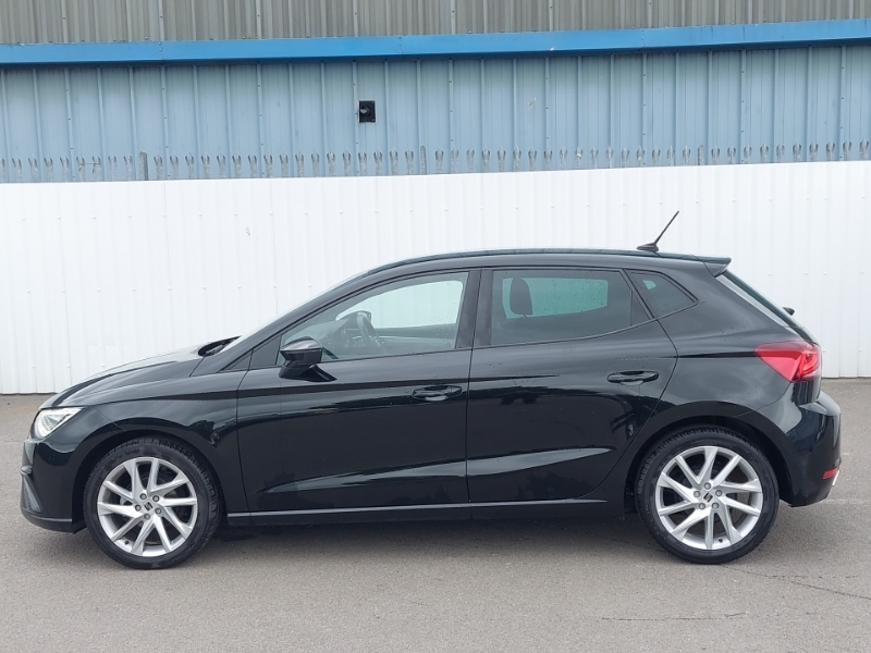Seat Ibiza 1.0 Tsi 95 Fr Black #4