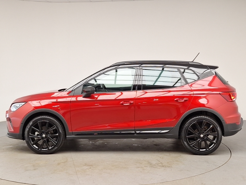 Seat Arona 1.0 Tsi 115 Fr Black Edition Dsg Red #4