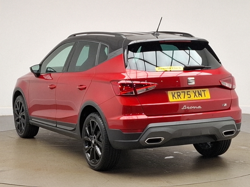 Seat Arona 1.0 Tsi 115 Fr Black Edition Dsg Red #2