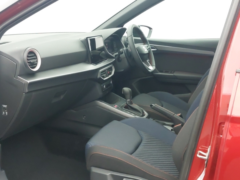 Seat Arona 1.0 Tsi 115 Fr Black Edition Dsg Red #5