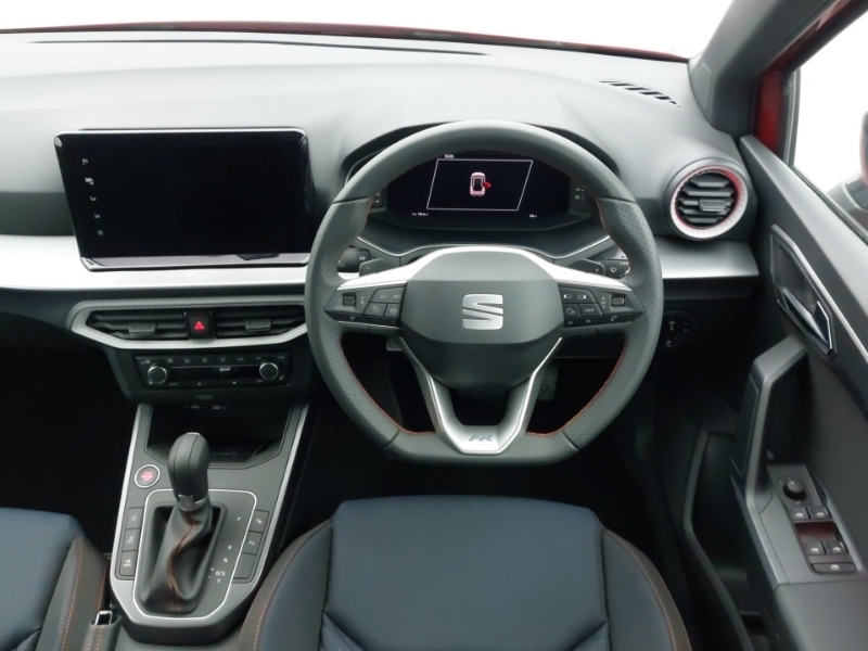 Seat Arona Suv Red #8