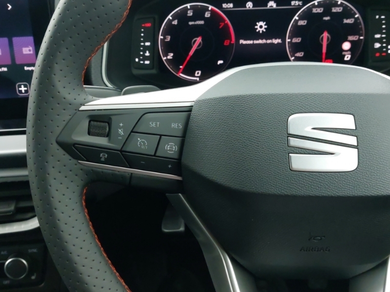 Seat Arona Suv Red #12