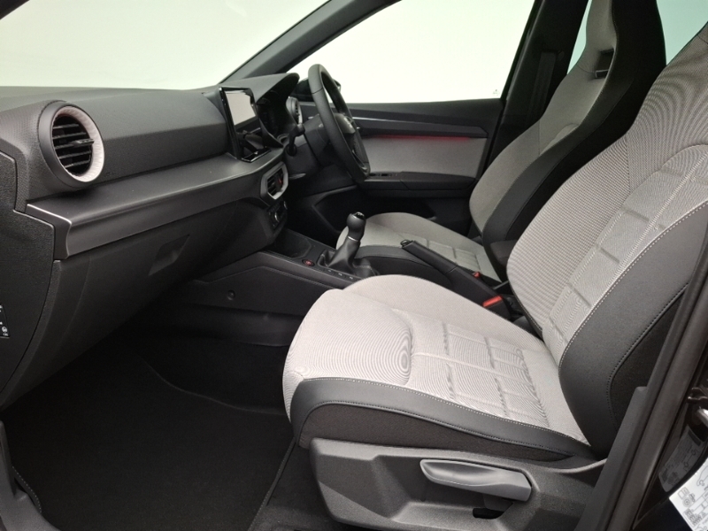 Seat Arona 1.0 Tsi 115 Fr Sport Black #5