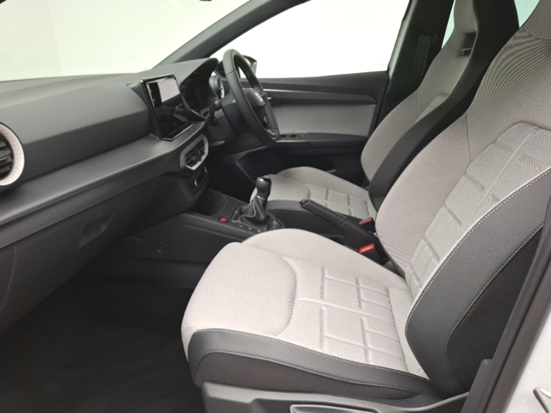 Seat Ibiza 1.0 Tsi 115 Fr Sport White #5
