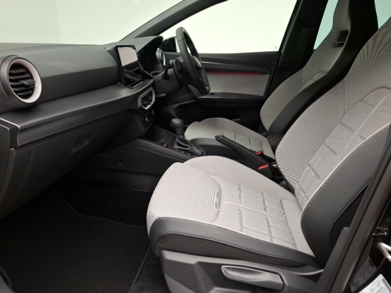 Seat Ibiza 1.0 Tsi 115 Fr Sport Dsg Black #5
