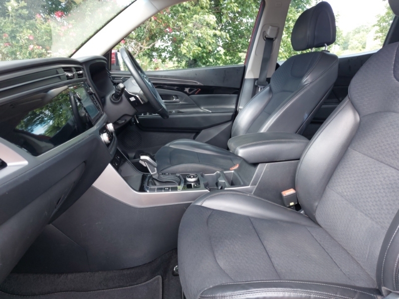 SsangYong Korando 1.5 Ventura Red #5