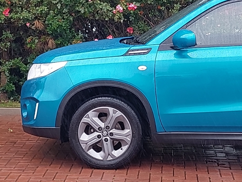 Suzuki Vitara Sz-t Black #19
