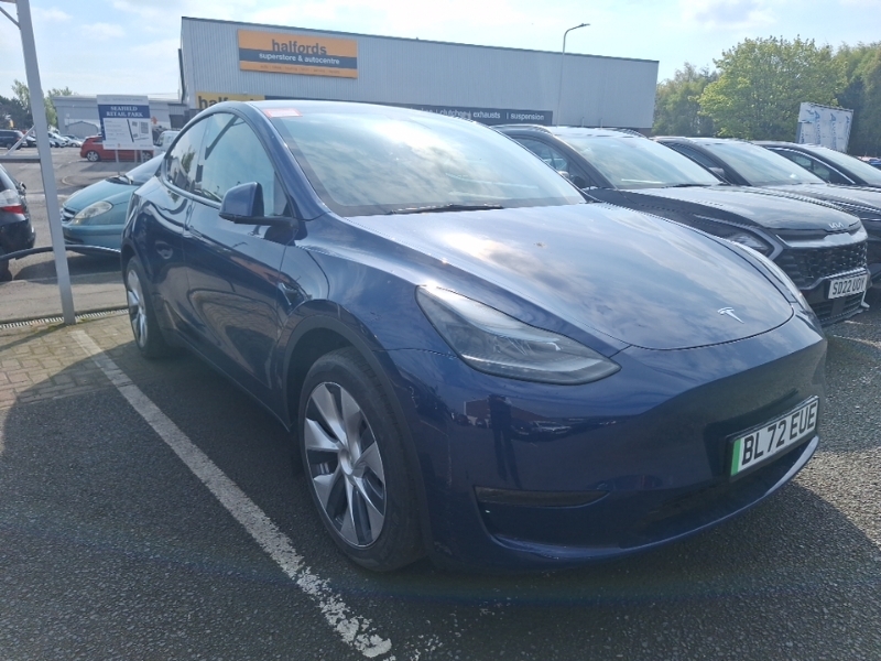 Tesla Model Y Long Range Awd Blue
