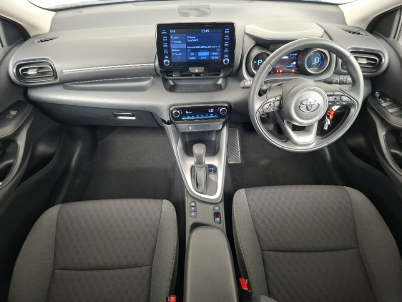 Toyota Yaris 1.5 Hybrid Design Cvt WU23OPN Grey #3
