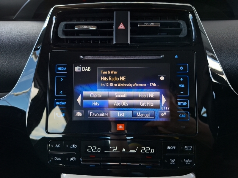 Toyota Prius Vvt-i Excel Silver #11