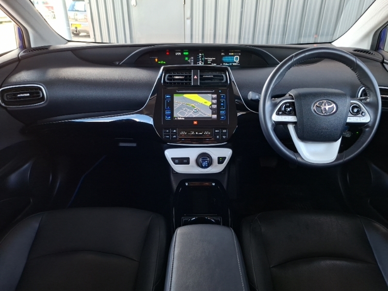Toyota Prius Vvt-i Excel Silver #3