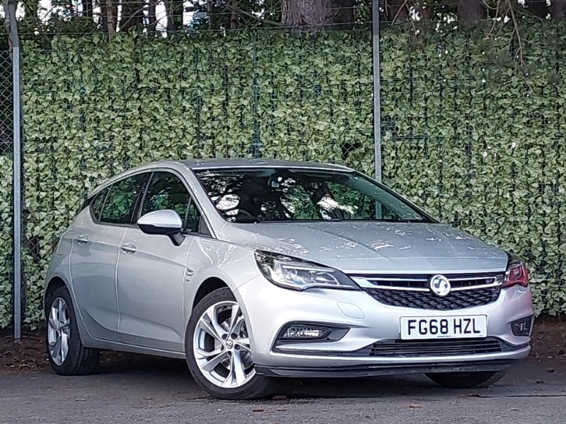 Vauxhall Astra 1.6T 16V 200 Sri Nav FG68HZL Silver
