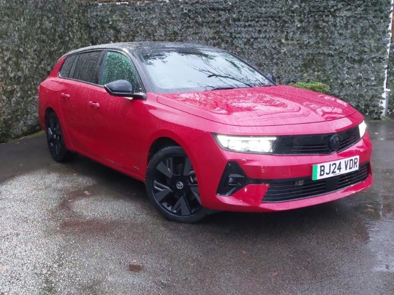 Vauxhall Astra 115Kw Ultimate 54Kwh Red
