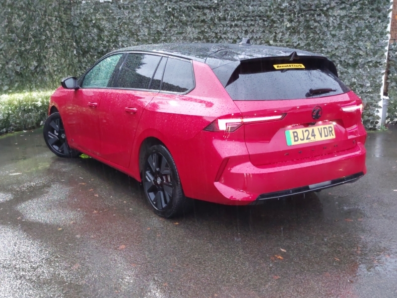 Vauxhall Astra 115Kw Ultimate 54Kwh Red #2