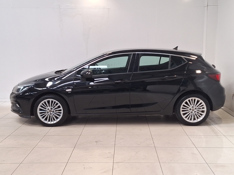 Vauxhall Astra 1.6T 16V 200 Elite Nav Black #4