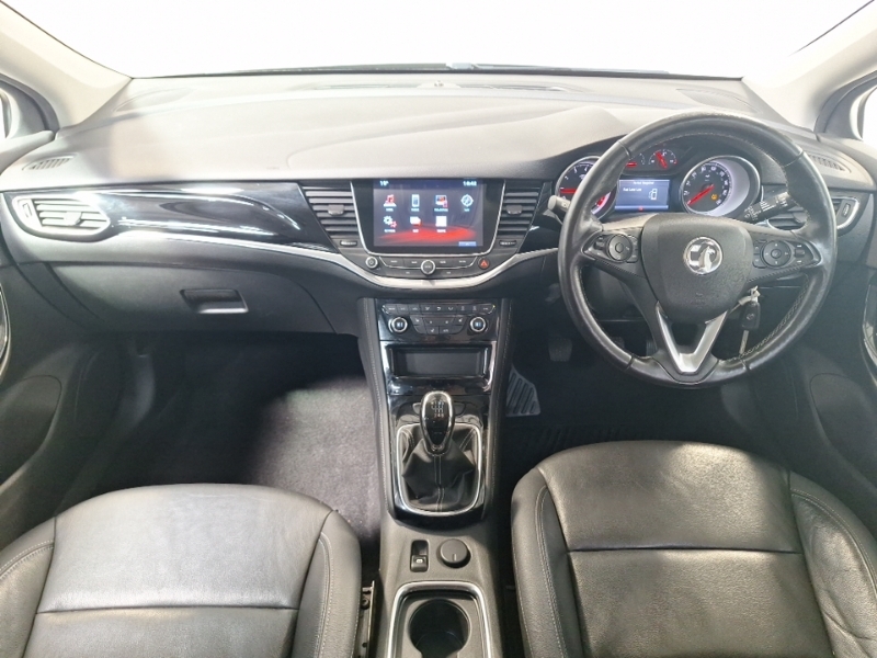 Vauxhall Astra 1.6T 16V 200 Elite Nav Black #3