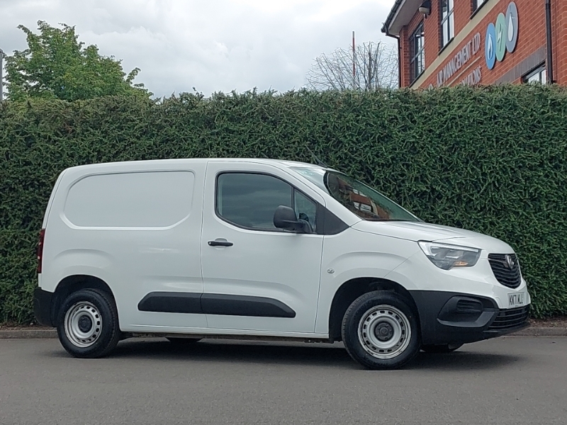Vauxhall Combo 1.5L Edition White #7