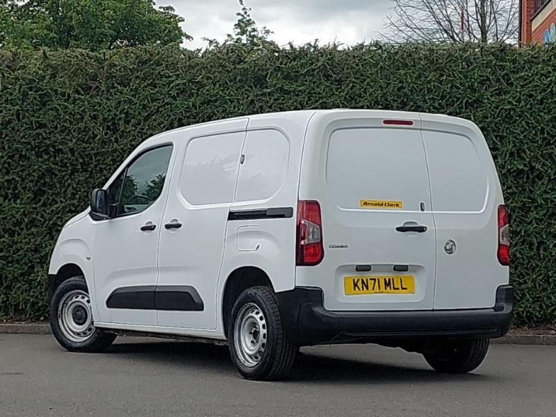 Vauxhall Combo 2000 1.5 Turbo D 75Ps H1 Edition Van White #2
