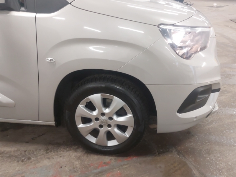 Vauxhall Combo Life Diesel Blue #20