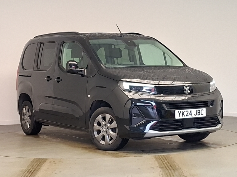 Vauxhall Combo-e Life 100Kw Ultimate 52Kwh Black