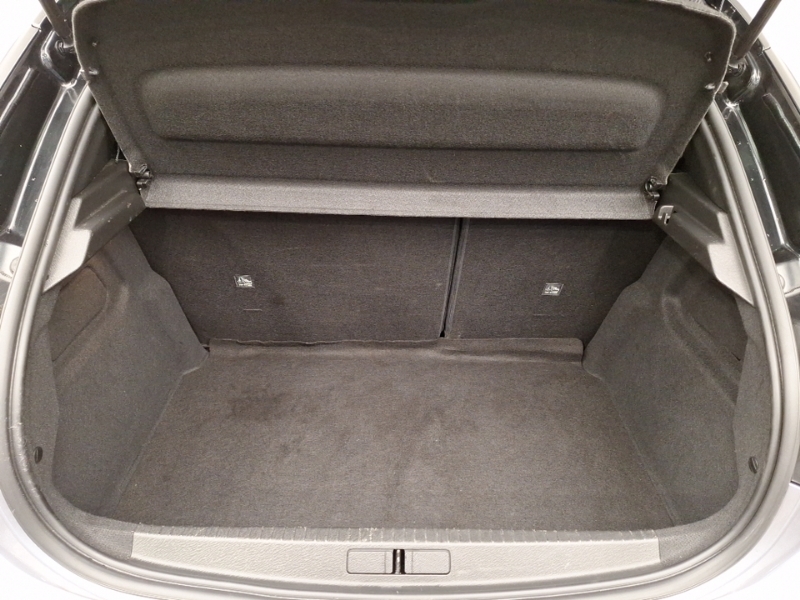 Vauxhall Corsa Design White #18