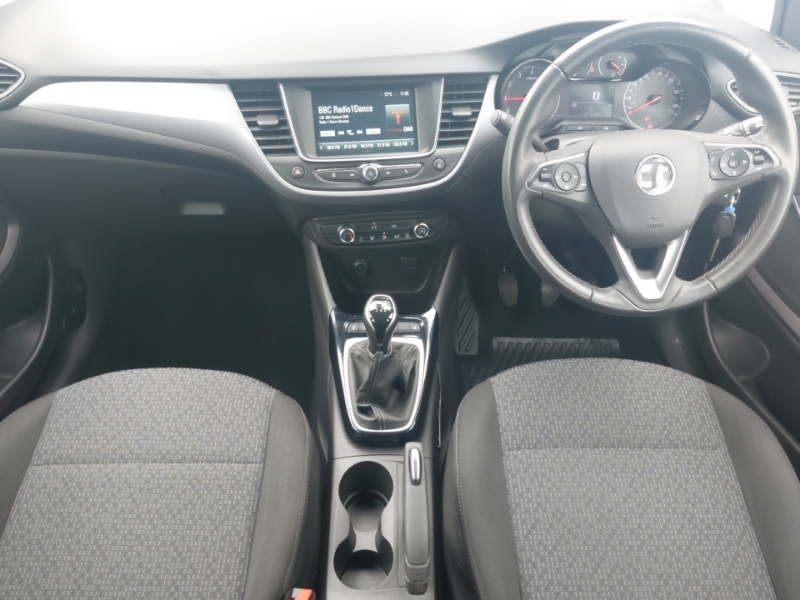 Vauxhall Crossland 1.2 Design White #3