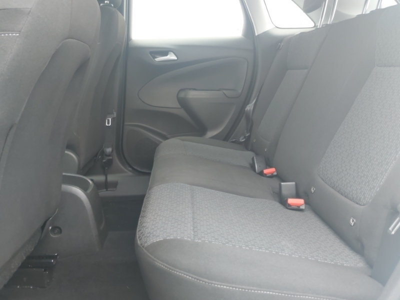 Vauxhall Crossland 1.2 Design White #6