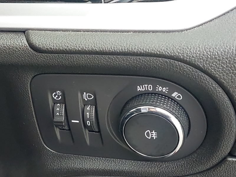 Vauxhall Grandland Ultimate Black #16